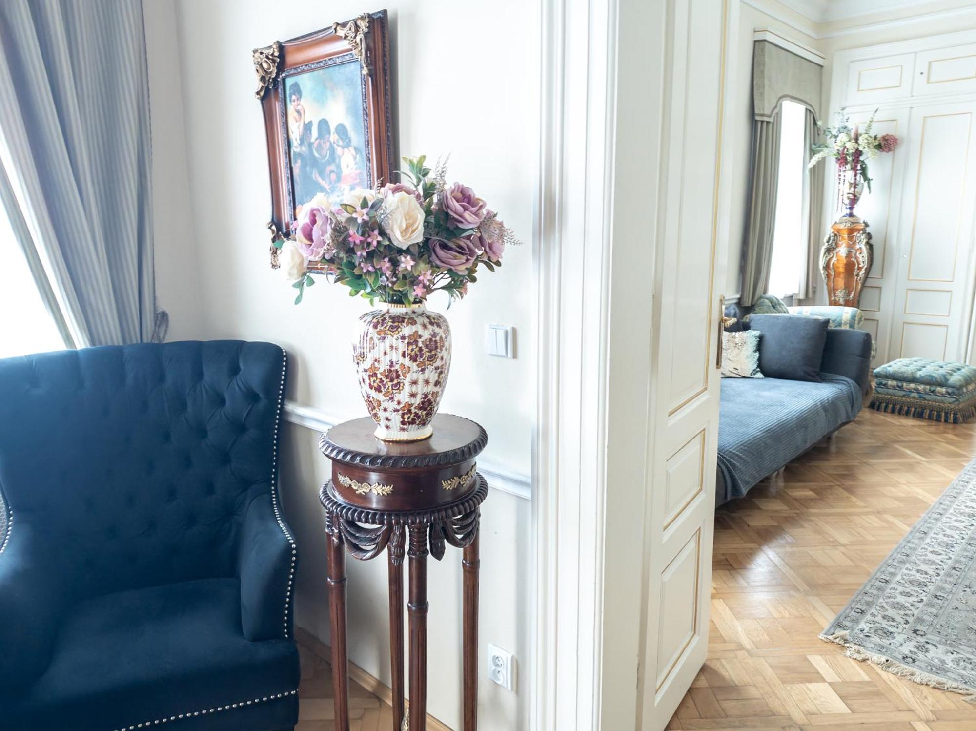 Villa With Hot-Tub, Terrace And Garden, Wenceslass Square ปราก ภายนอก รูปภาพ